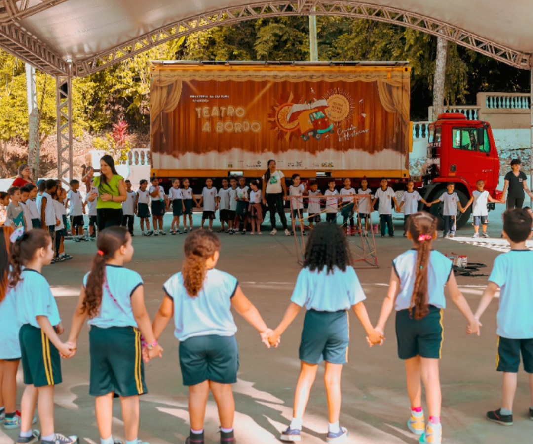 O Projeto Caixola Recicla, promovido pelo Grupo Teatro a Bordo, chega ao litoral de São Paulo, com apresentações gratuitas e atividades...