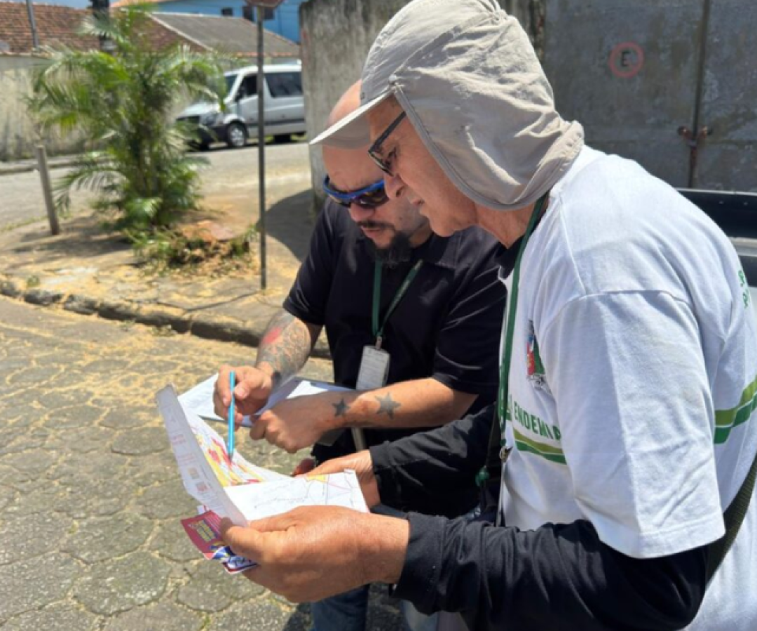 A Prefeitura de Cubatão intensificou nesta semana as ações de combate à dengue no bairro Jardim Costa e Silva, com visitas domiciliares...