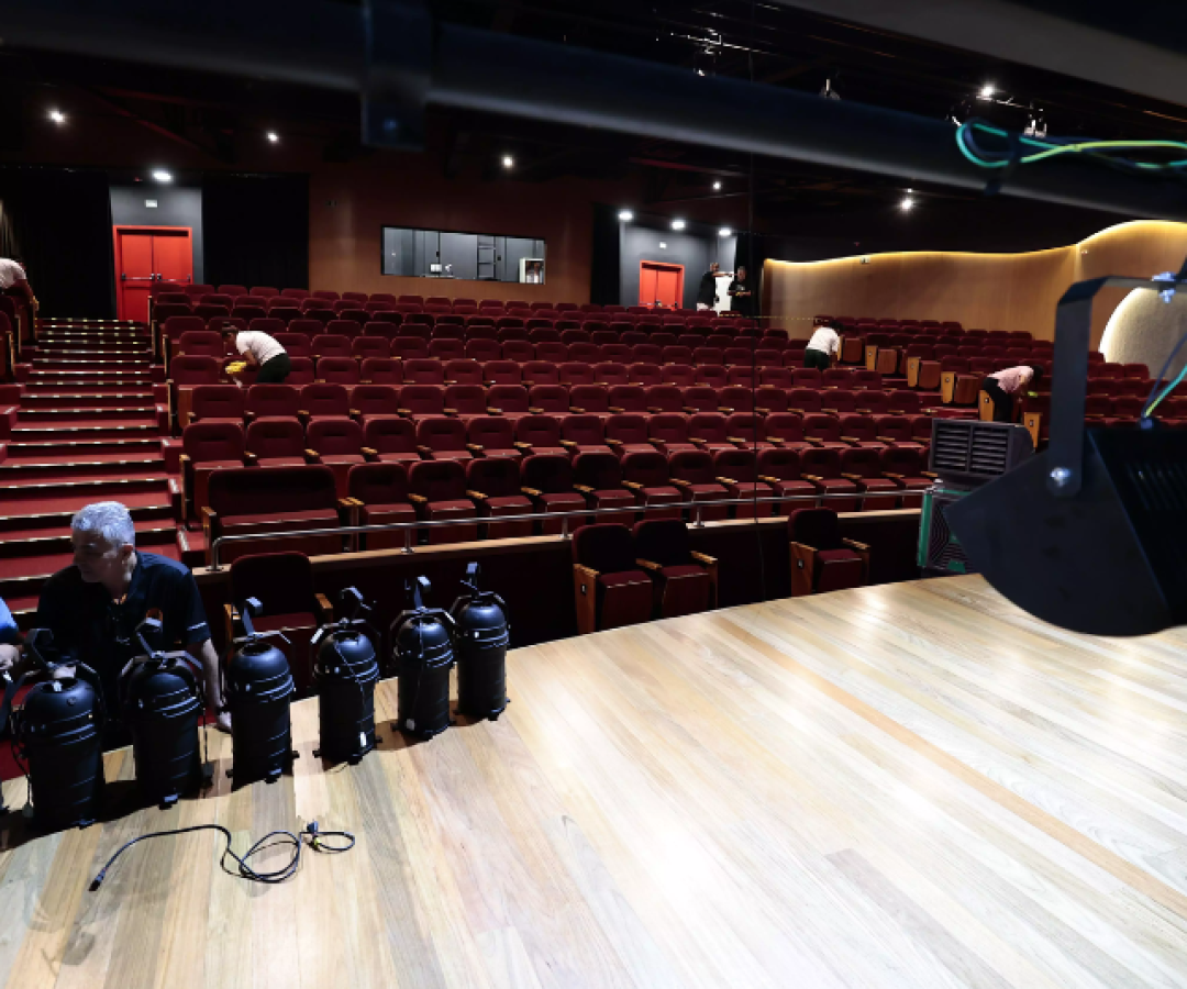 Cubatão (SP) ganha nesta quarta-feira (19), às 18h, um novo equipamento cultural: o Teatro Municipal Zanzalá.
