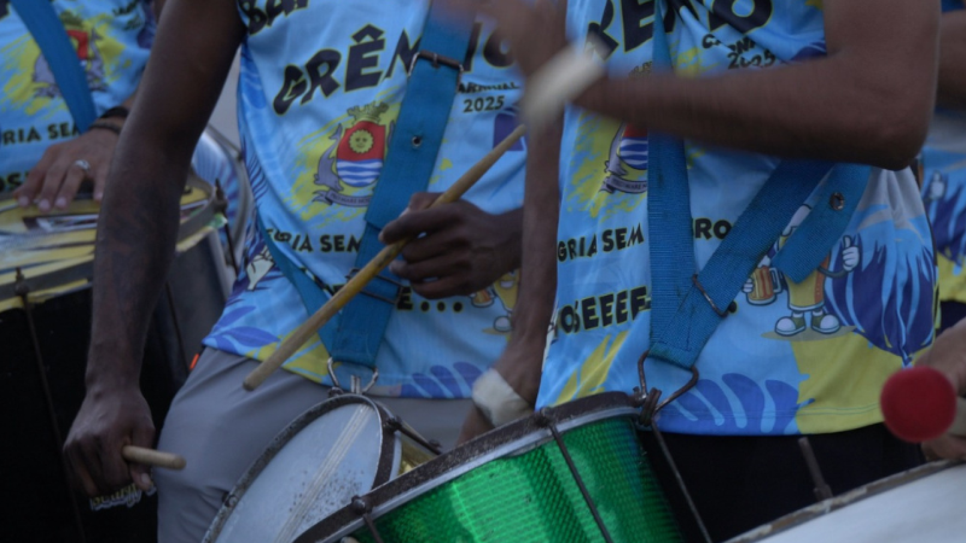 A Prefeitura de Guarujá (SP) prorrogou até 26 de janeiro o prazo para o cadastro de bandas e blocos carnavalescos que desejam...