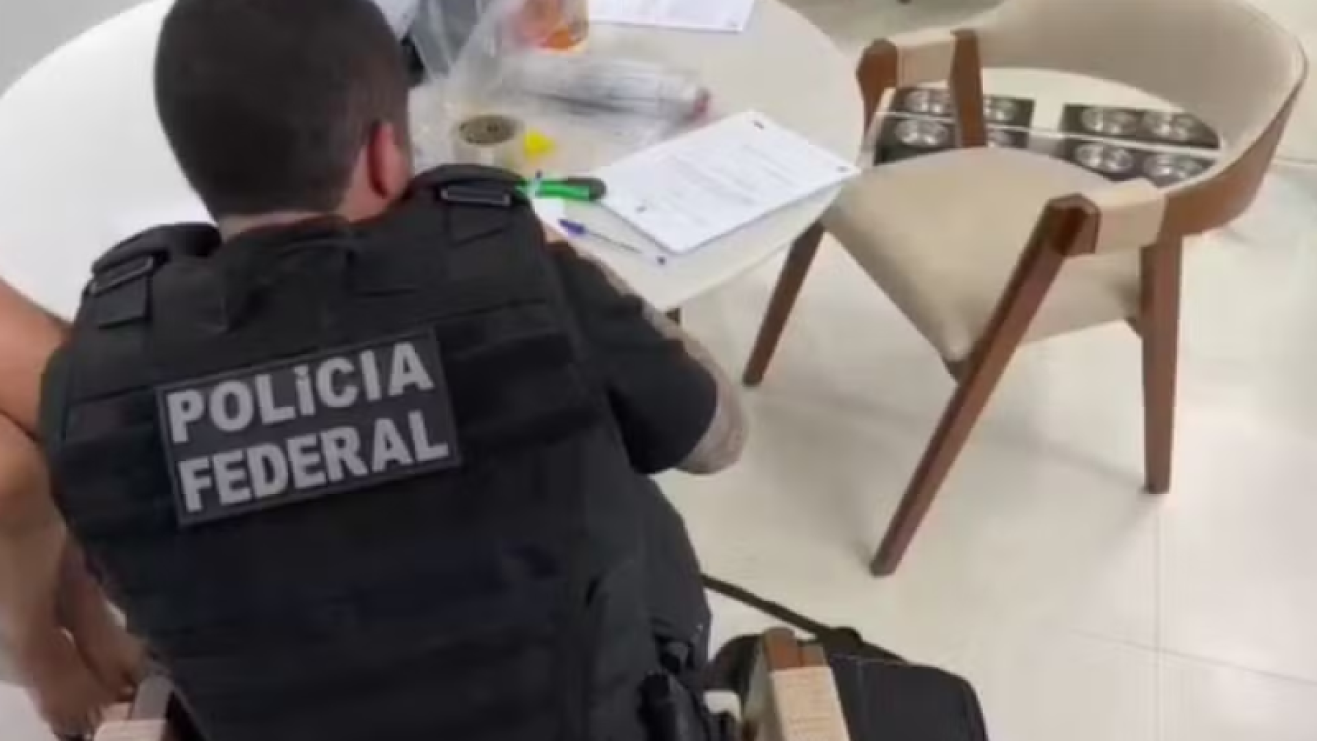 A Polícia Federal deflagrou nesta quinta-feira (22) a Operação Sem Lastro para desarticular um esquema criminoso especializado...