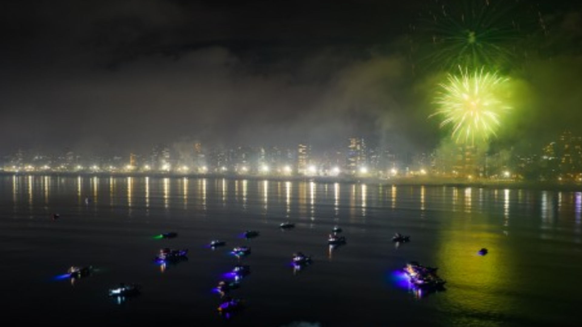 A cidade de Praia Grande, no litoral de São Paulo, anunciou uma celebração especial para a virada de ano, com queima de fogos silenciosos...