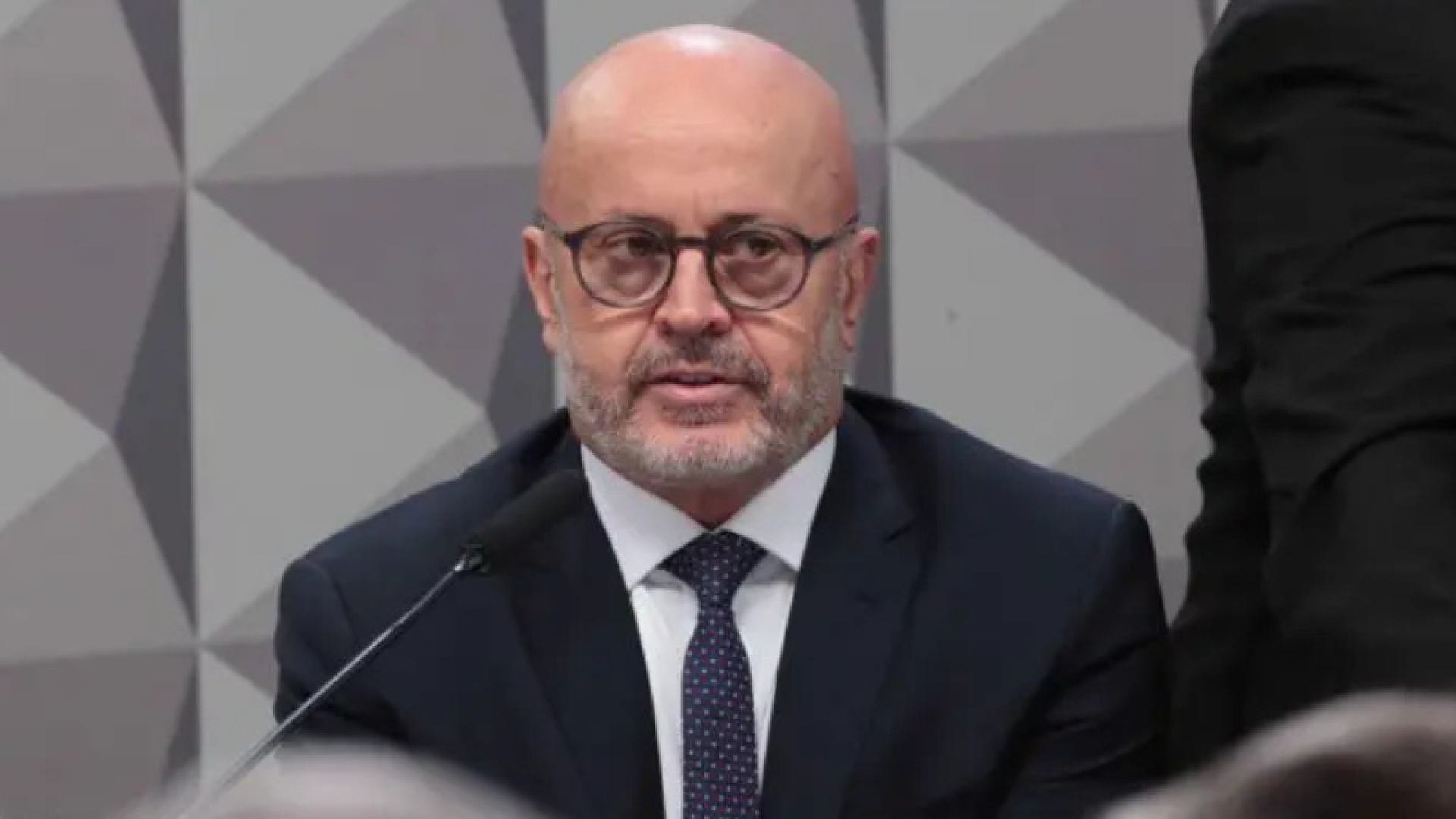 A Controladoria-Geral da União (CGU) abriu uma investigação para apurar a presença de autoridades do Instituto Nacional do Seguro Social...