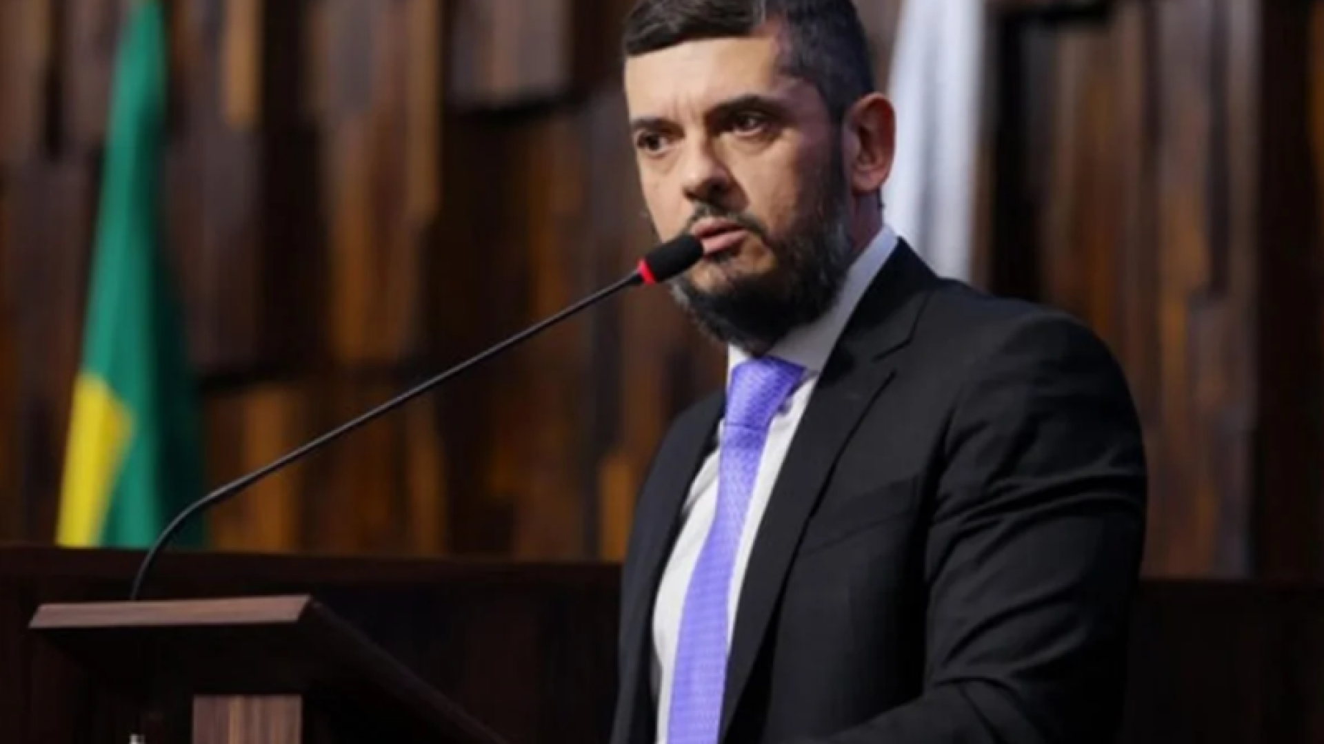 O plenário da Assembleia Legislativa do Rio de Janeiro (Alerj) aprovou nesta segunda-feira (8) a revogação da prisão do presidente da Casa...