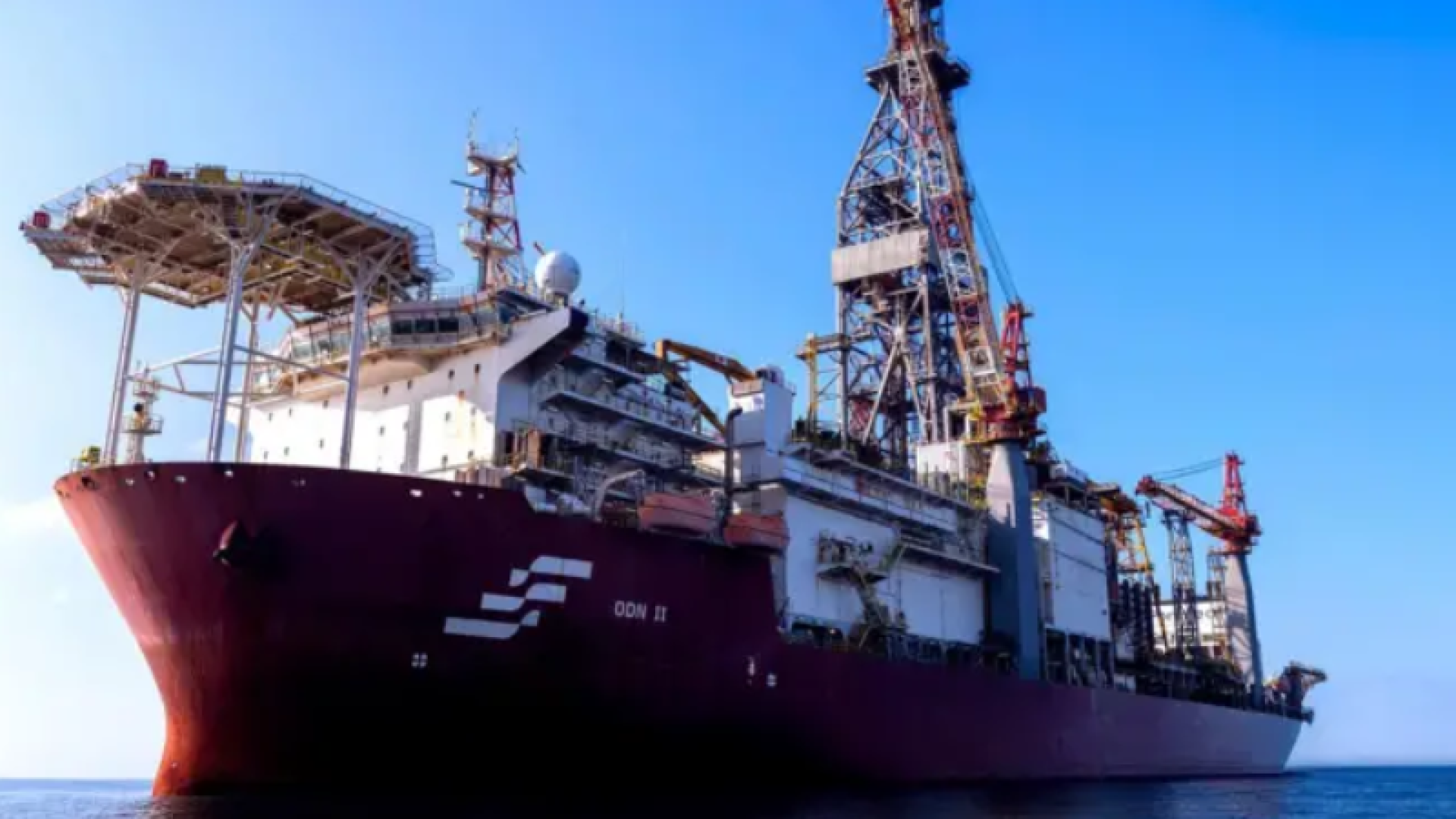 A Petrobras recebeu nesta segunda-feira (20) autorização do Ibama para iniciar a perfuração de um poço exploratório...