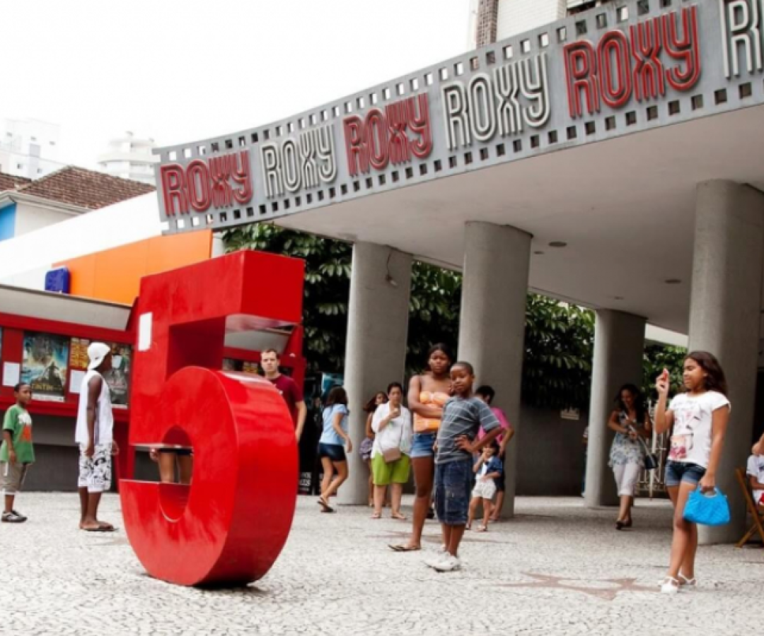 O Cine Roxy, um dos cinemas mais tradicionais do Brasil, completa 92 anos no dia 15 de março de 2026 e preparou uma programação...
