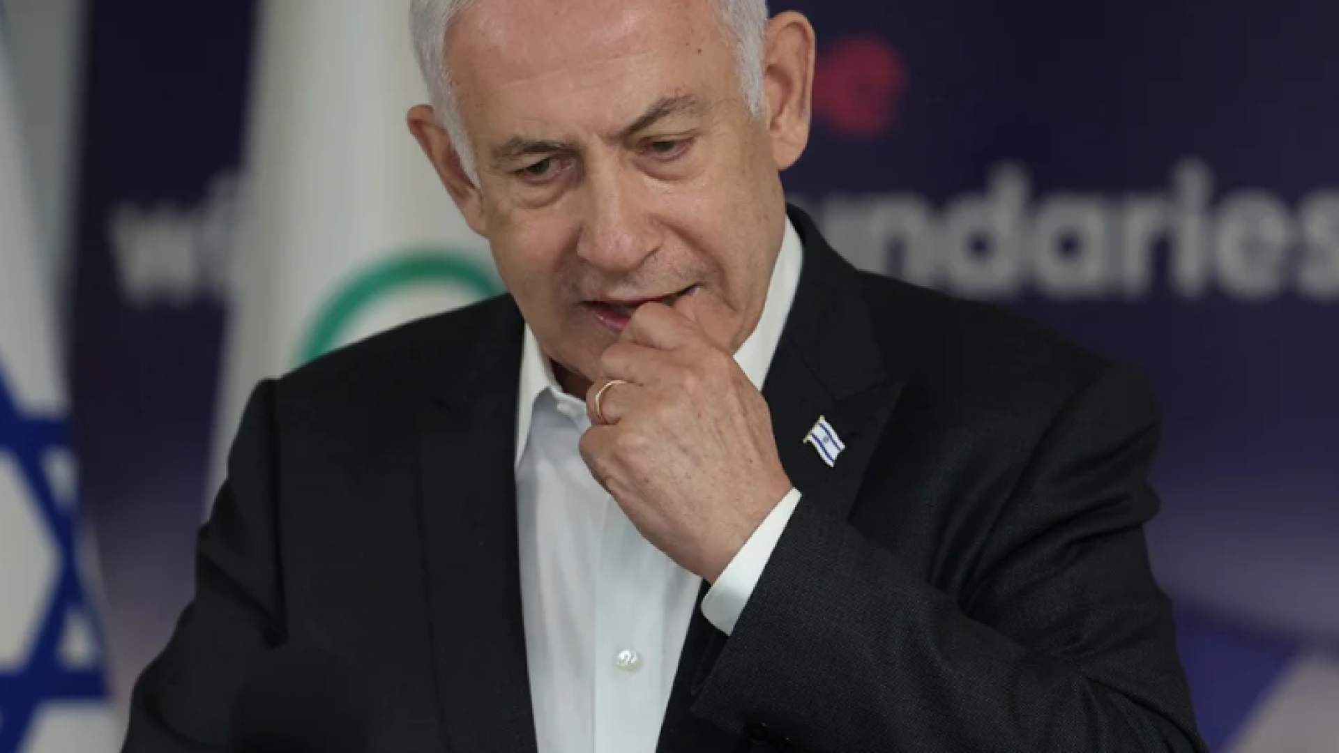 O primeiro-ministro de Israel, Benjamin Netanyahu, anunciou neste sábado (18/10) que pretende concorrer às próximas eleições gerais...