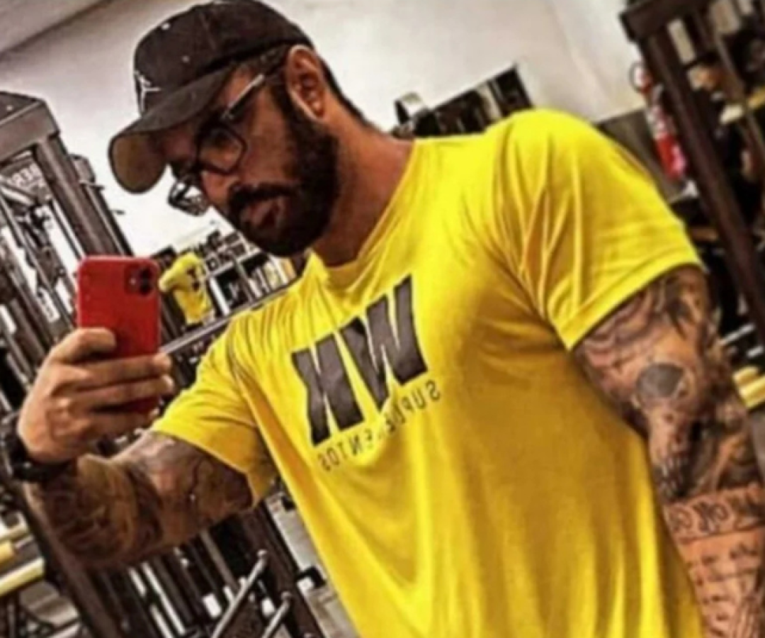 O personal trainer Douglas Lenon Gonçalves Martins, de 40 anos, morreu nesta quarta-feira (10), após permanecer 15 dias internado...