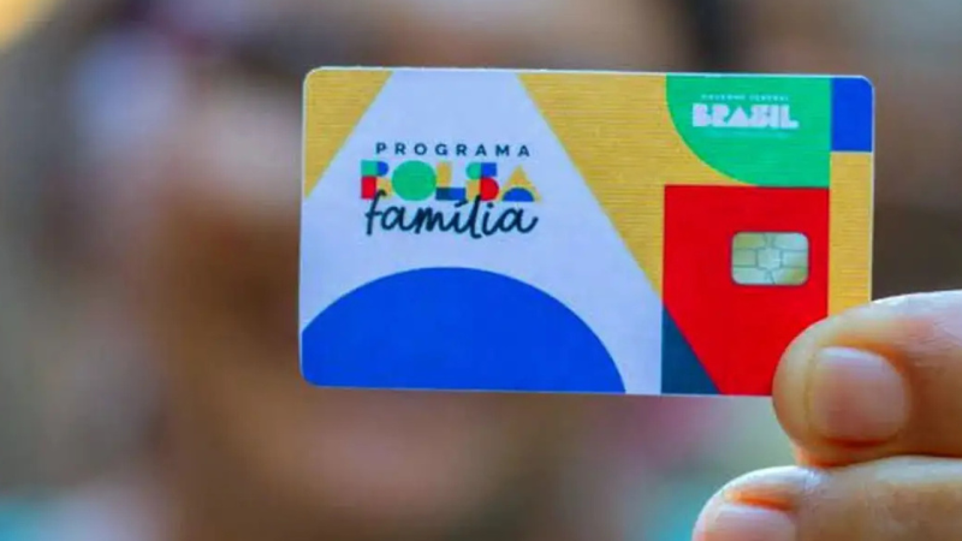 O governo federal publicou nesta quarta-feira (1º) uma instrução normativa que proíbe o uso de contas de beneficiários do Bolsa Família...