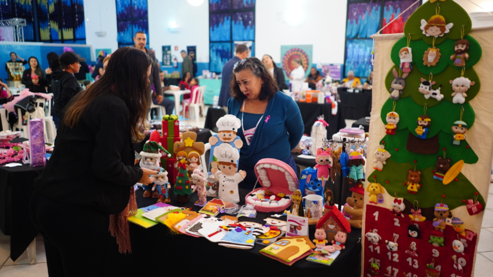 O espírito natalino e o empreendedorismo feminino se unem em Mongaguá na 13ª edição da Expo Mulheres Especial Natal...