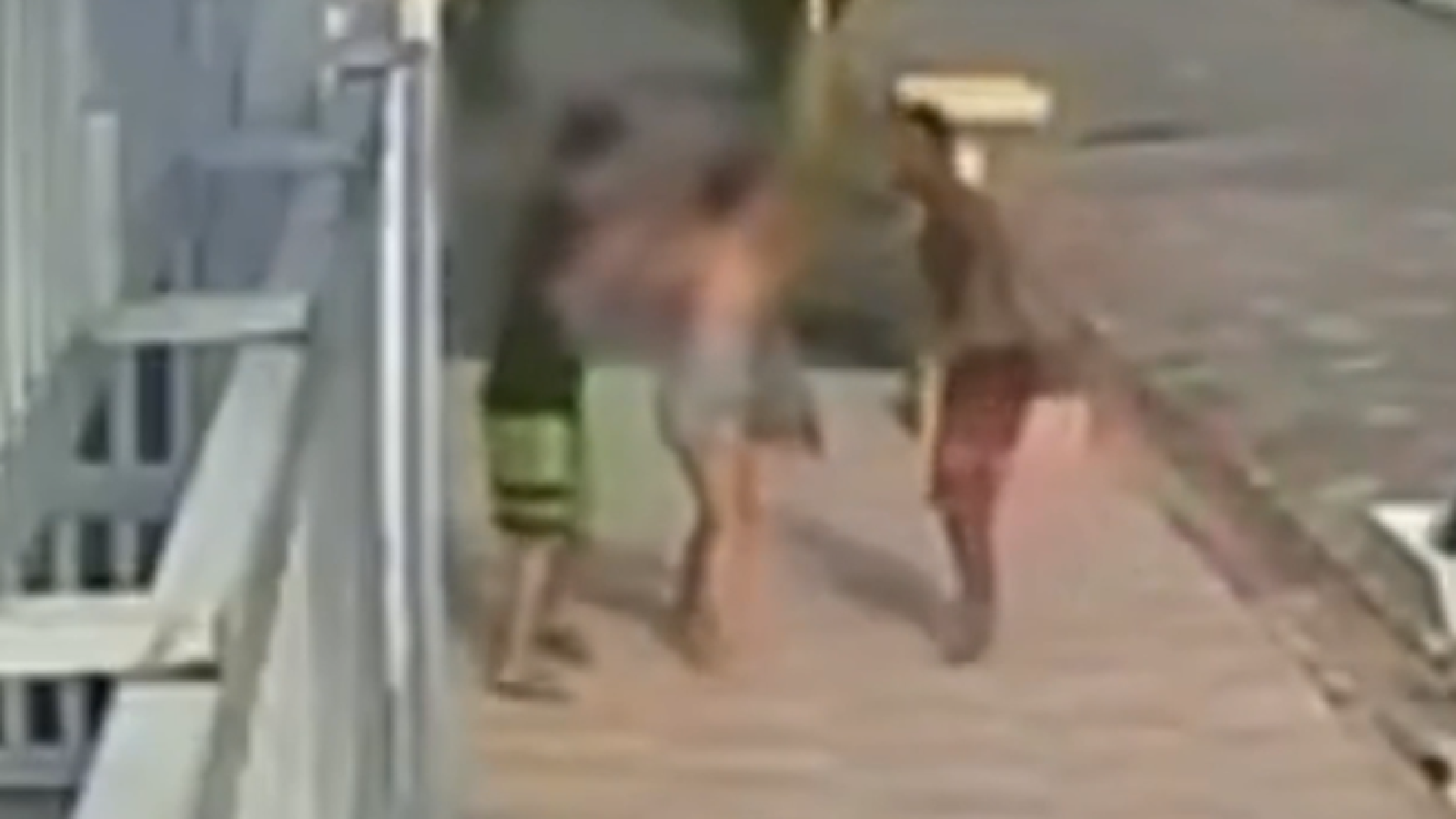 Fernando Medeiros dos Santos, de 35 anos, foi preso em flagrante após agredir uma mulher e o filho dela, diagnosticado com...