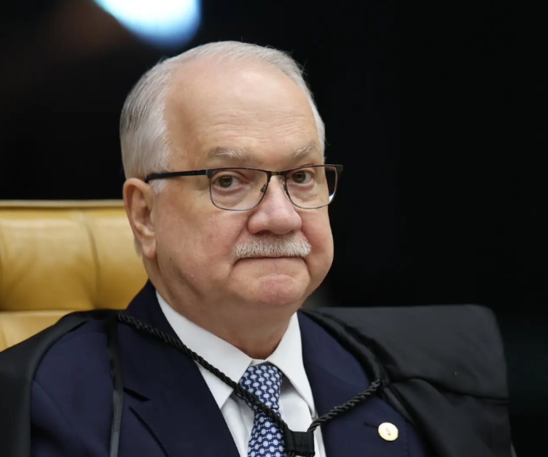 O presidente do Supremo Tribunal Federal (STF), ministro Edson Fachin, votou neste sábado (18/10) contra a manutenção...