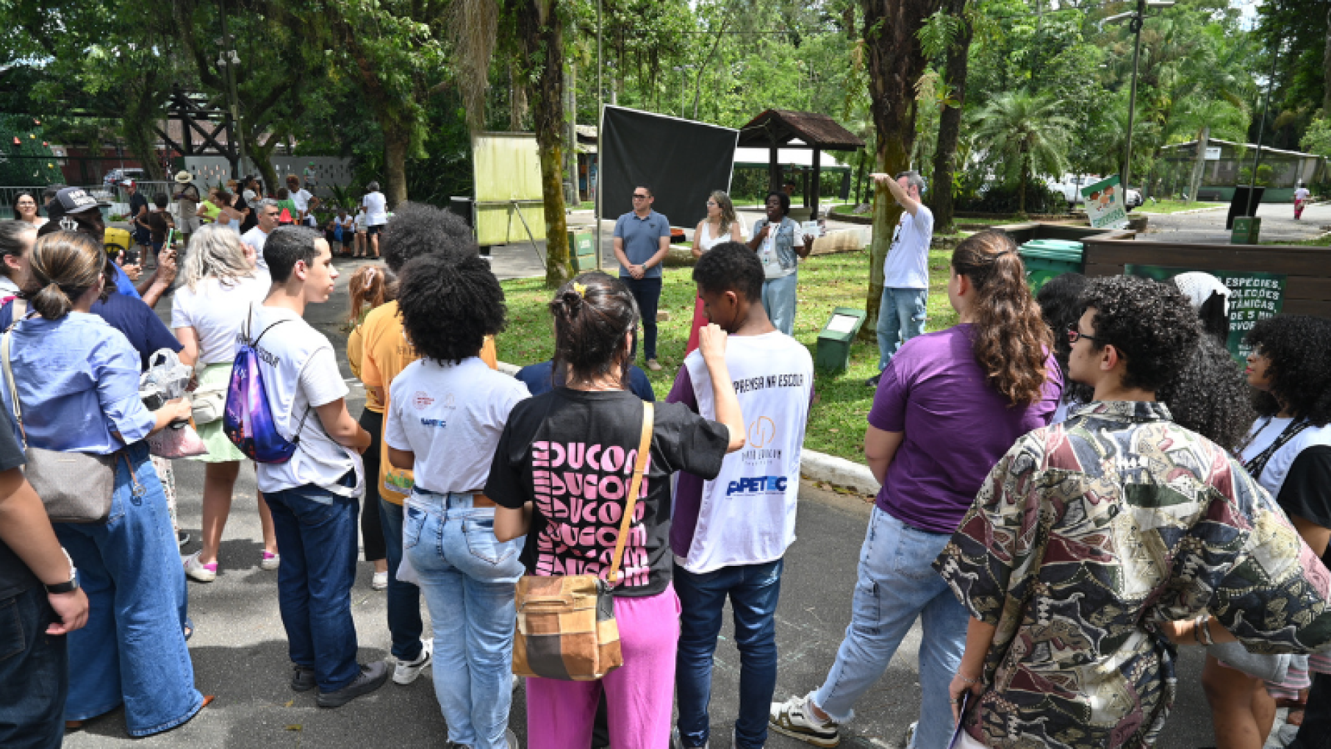 Para marcar o Dia Internacional dos Direitos Humanos, celebrado em 10 de dezembro, Santos preparou uma semana repleta de...