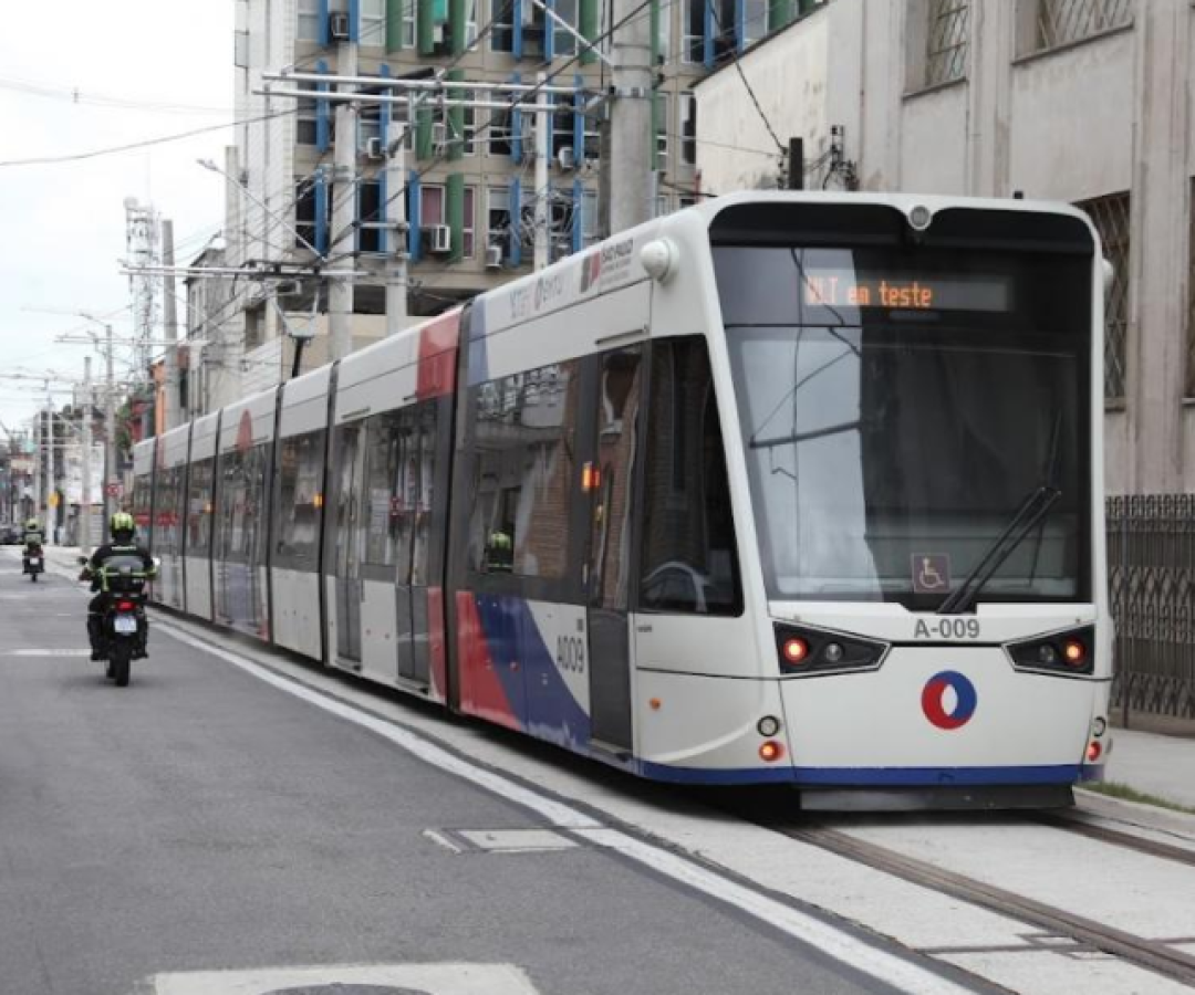 O ano de 2026 começou com reajuste nas tarifas do transporte público intermunicipal da Baixada Santista. Os novos valores foram...