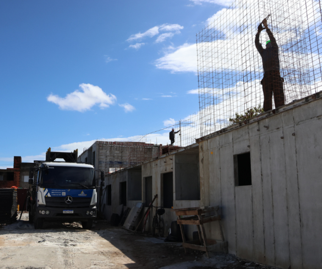 A Prefeitura de Praia Grande (SP) publicou o edital Sehab 01/2025 para seleção de 18 unidades habitacionais do programa Minha Casa...