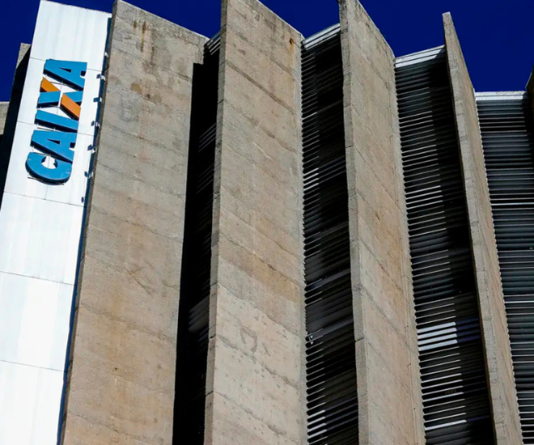 A Polícia Federal (PF) deflagrou, nesta quinta-feira (2), duas operações distintas para combater fraudes em concursos públicos e esquemas...