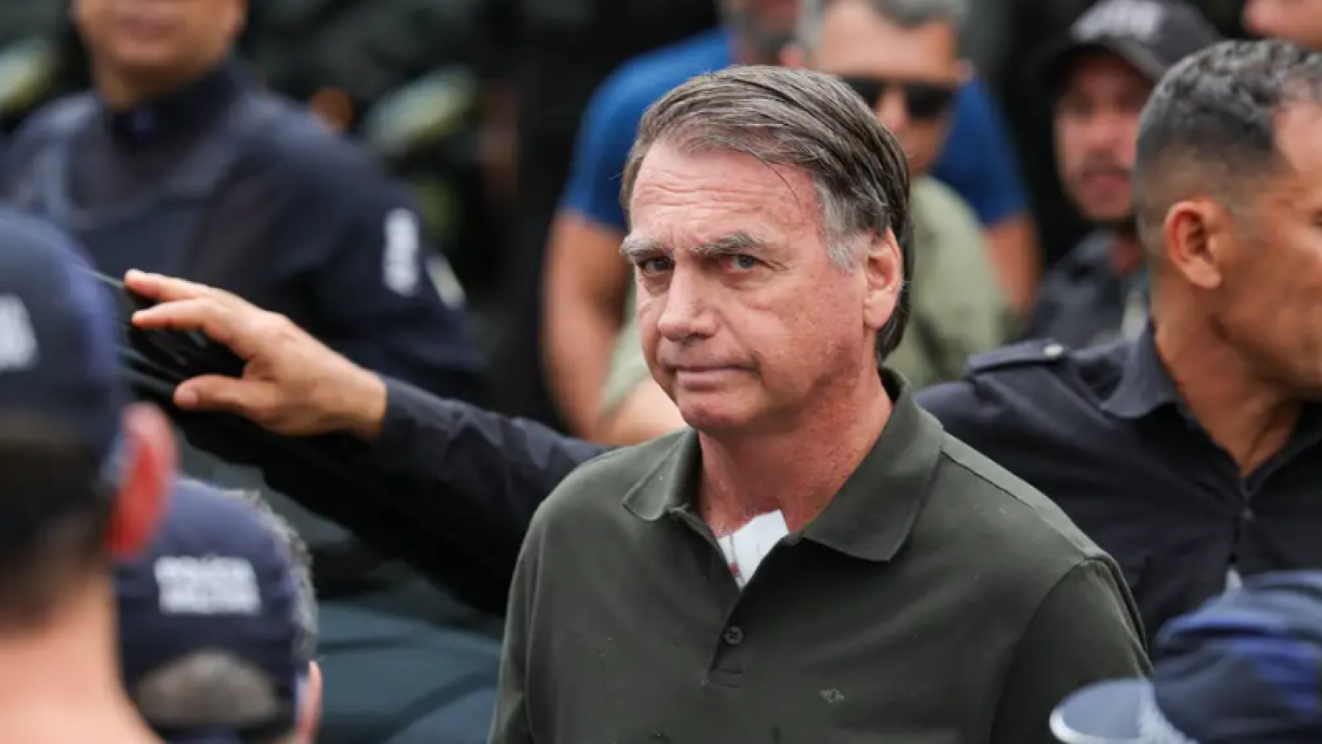 O Supremo Tribunal Federal (STF) publicou nesta quarta-feira (22) o acórdão que formaliza a condenação do ex-presidente Jair Bolsonaro...