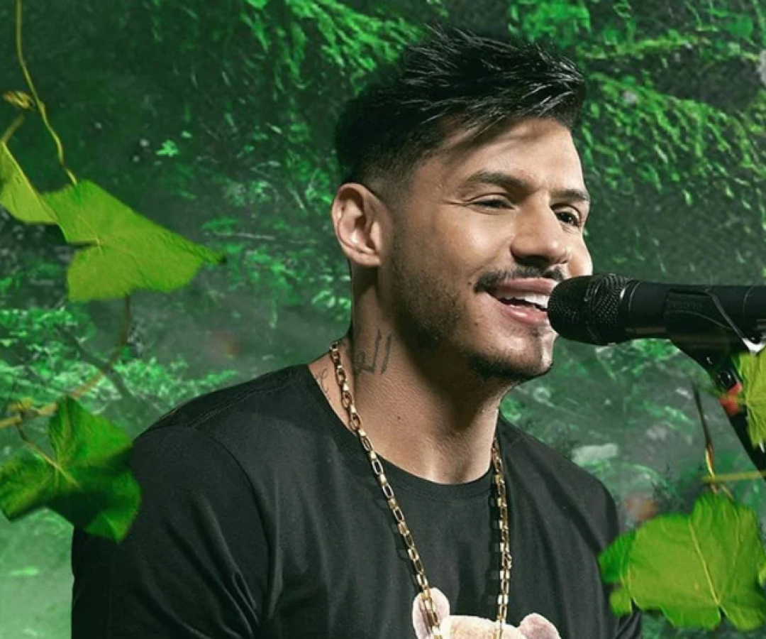 O rapper Gustavo da Hungria Neves, conhecido como Hungria Hip Hop, foi internado às pressas na manhã desta quinta-feira (2)...