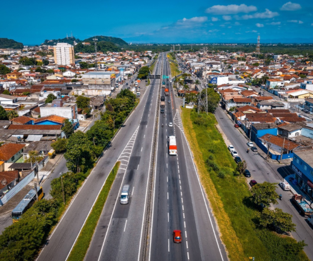 Mais de 850 mil veículos devem circular pelas rodovias SP-055 — que incluem a Rio-Santos e a Padre Manoel da Nóbrega...