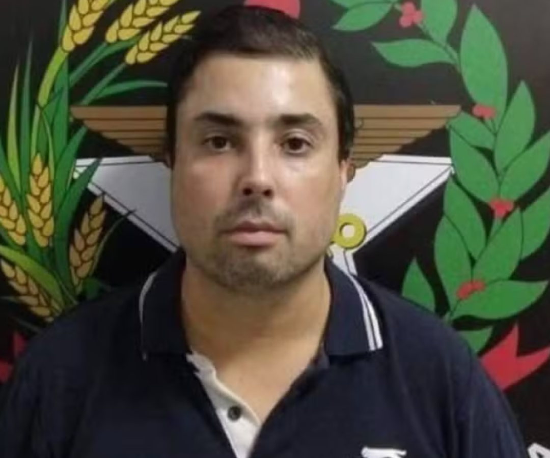 Um médico de 46 anos, condenado por estupro de vulnerável e violação sexual mediante fraude contra pacientes, foi preso em Praia Grande...
