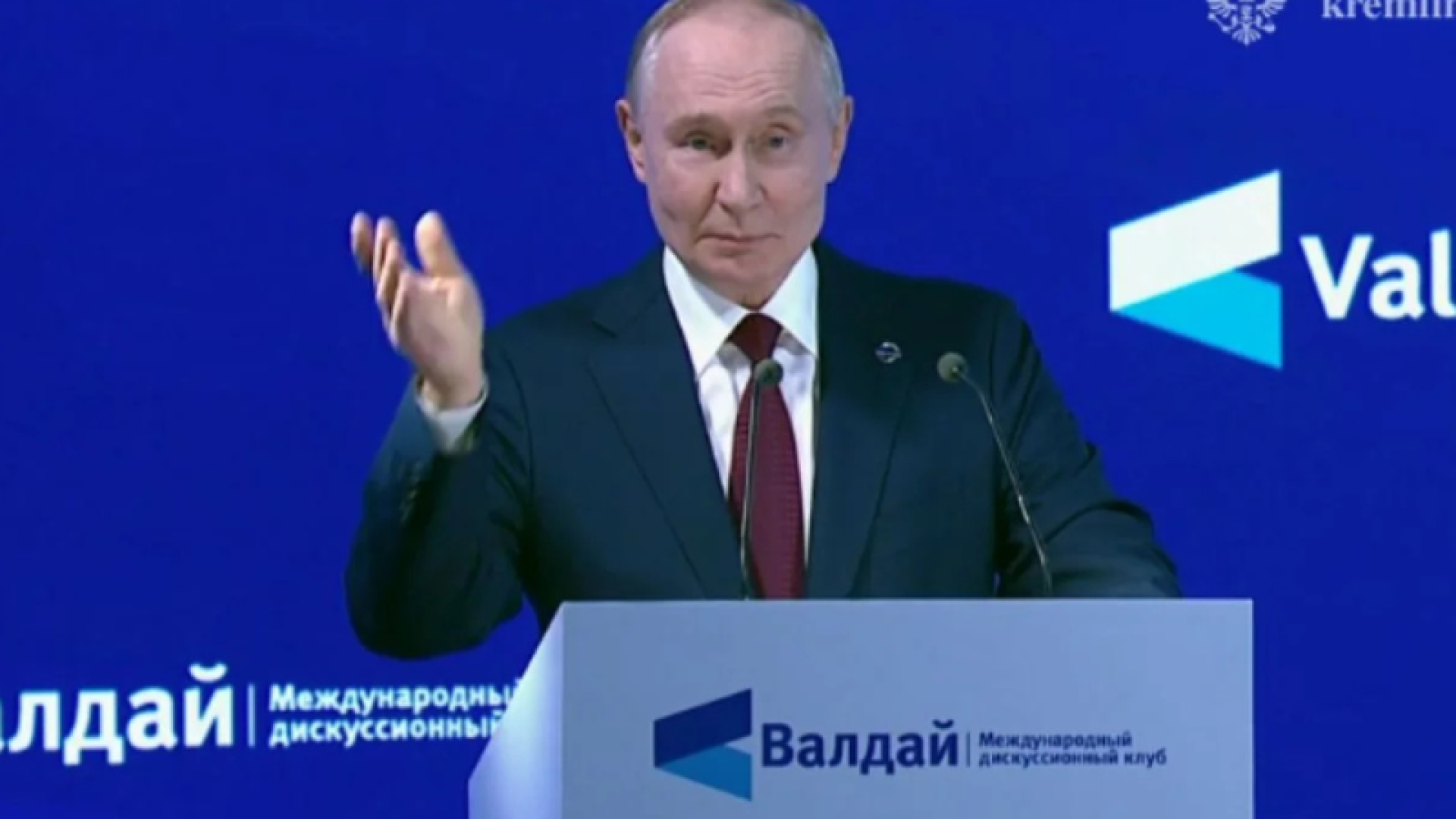O presidente da Rússia, Vladimir Putin, acusou nesta quinta-feira (2) os líderes europeus de impedirem um acordo de paz entre Moscou...