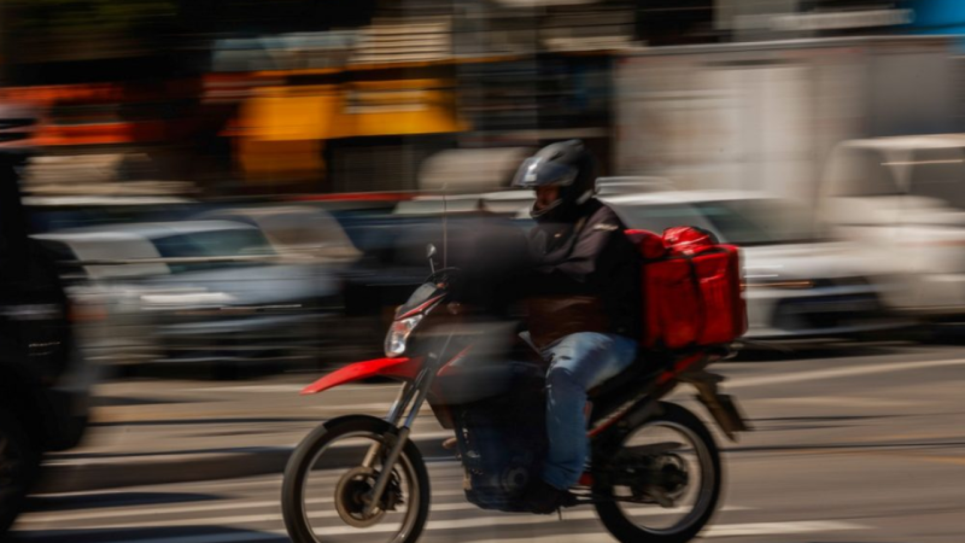 A Assembleia Legislativa do Estado de São Paulo (Alesp) aprovou, nesta quarta-feira (17), um projeto de lei que isenta do IPVA...