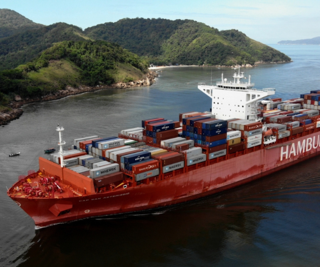 O setor marítimo mundial, responsável por cerca de 1,2 gigatoneladas de CO2 emitidas anualmente, pode encontrar no Brasil uma alternativa...