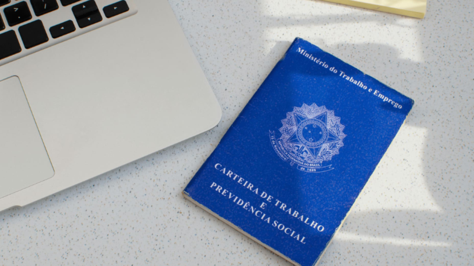 O Posto de Atendimento ao Trabalhador (PAT) de Guarujá está com mais de 230 vagas de emprego abertas em diversas áreas.