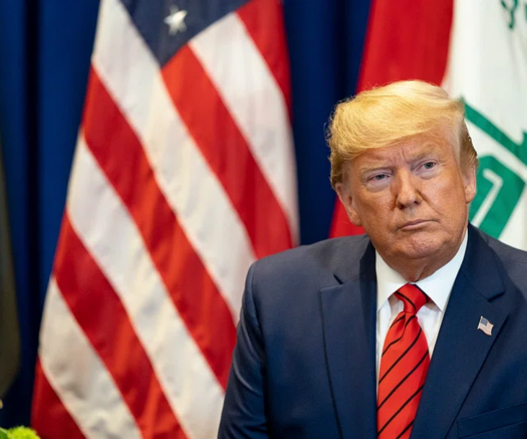 O presidente dos Estados Unidos, Donald Trump, anunciou neste sábado (25) um aumento adicional de 10% nas tarifas sobre...