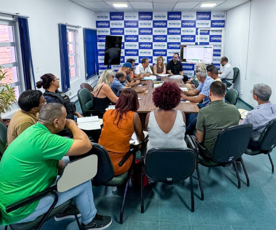 Após diálogo com o governador Tarcísio de Freitas, nesta segunda-feira (26), a prefeita de Mongaguá, Cristina Wiazowski, reuniu o...