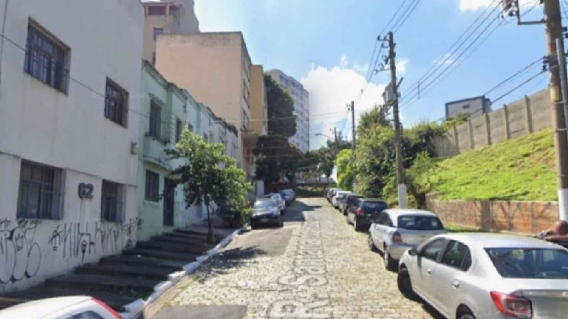 Um homem foi preso após matar o próprio pai a facadas na manhã desta quarta-feira (15), no bairro da Liberdade, região central...