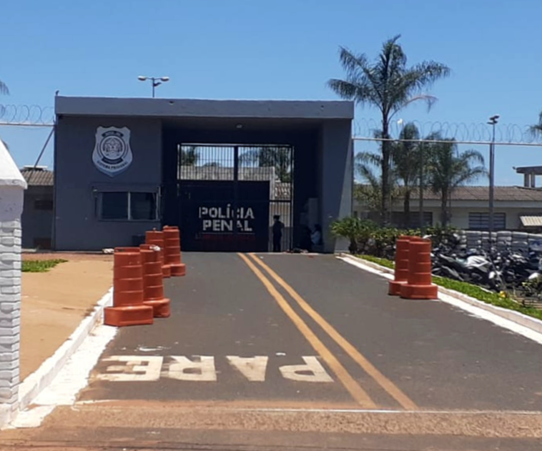 Frente da Penitenciária de Uberaba (foto: OAB/divulgação)