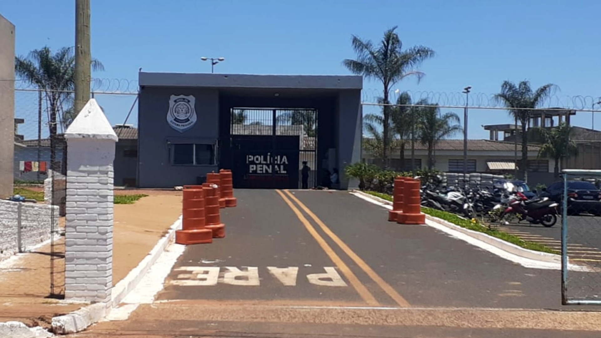 Frente da Penitenciária de Uberaba (foto: OAB/divulgação)