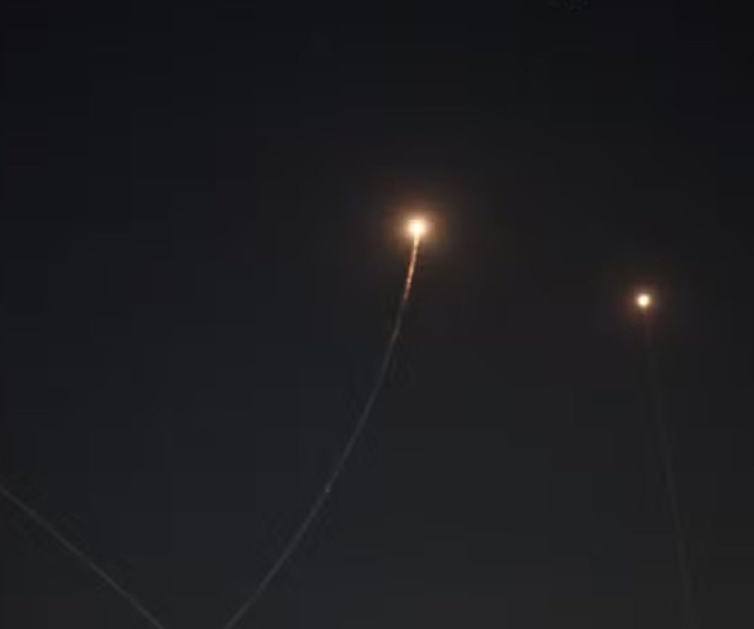 Hezbollah lança foguetes contra Israel após negociações