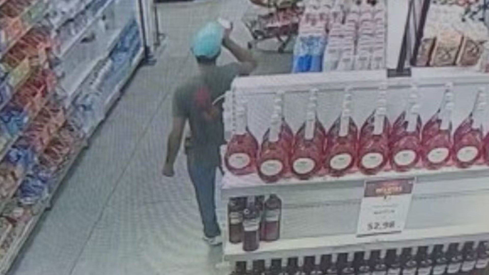 Homem bebe vinho, agride funcionários e acaba preso em MG