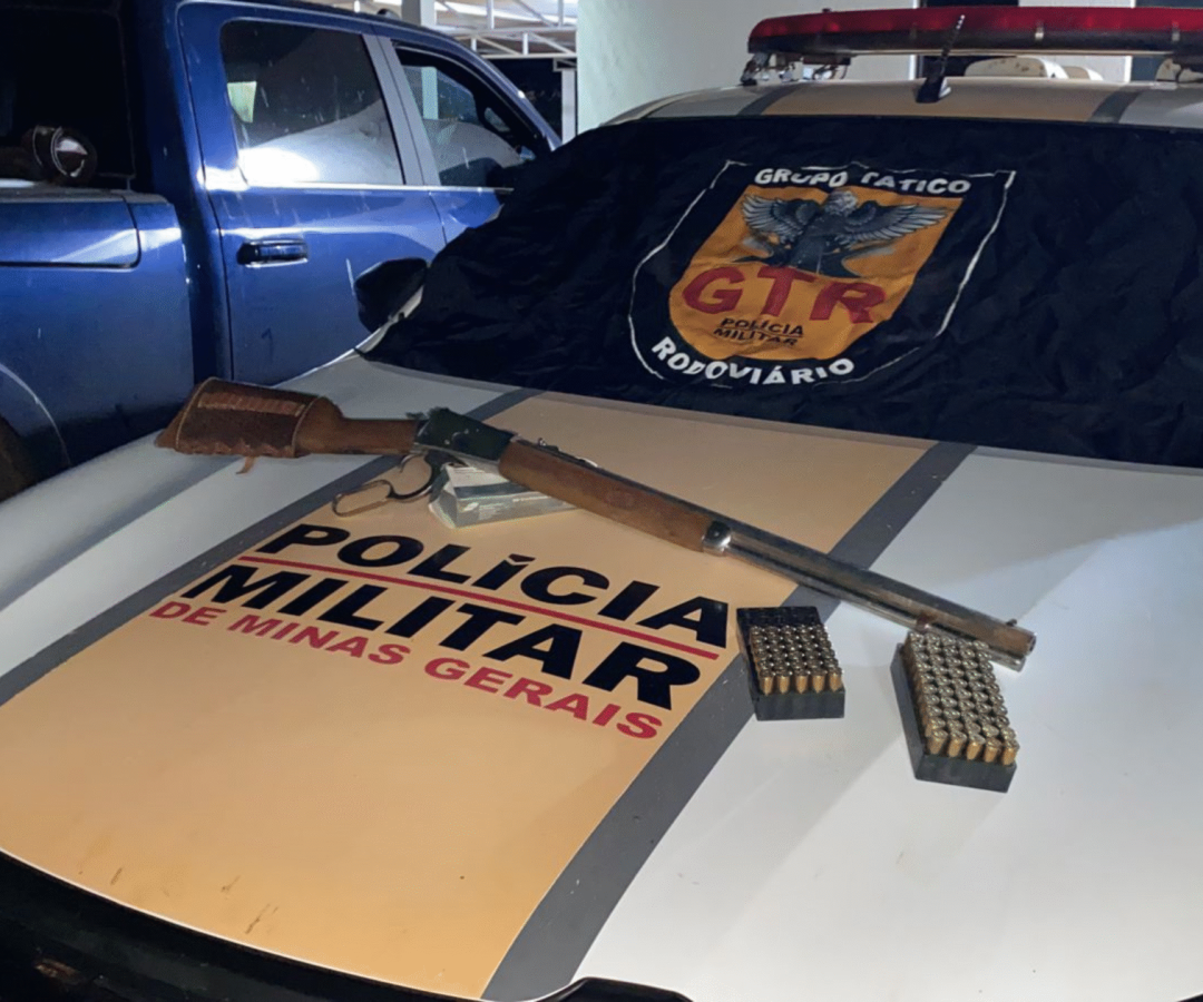 Homem é preso com fuzil e munições de uso restrito em rodovia de Frutal