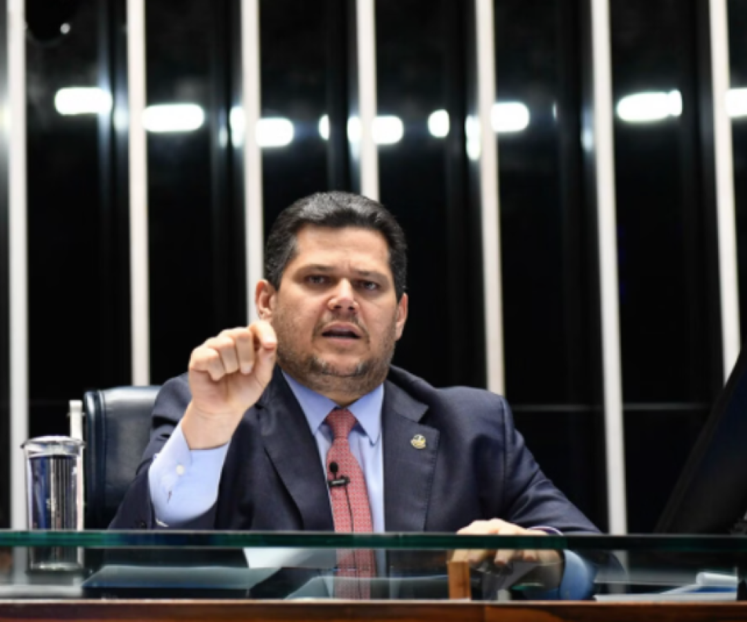 Alcolumbre arquiva PEC da Blindagem após rejeição unânime na CCJAlcolumbre arquiva PEC da Blindagem após rejeição unânime na CCJ