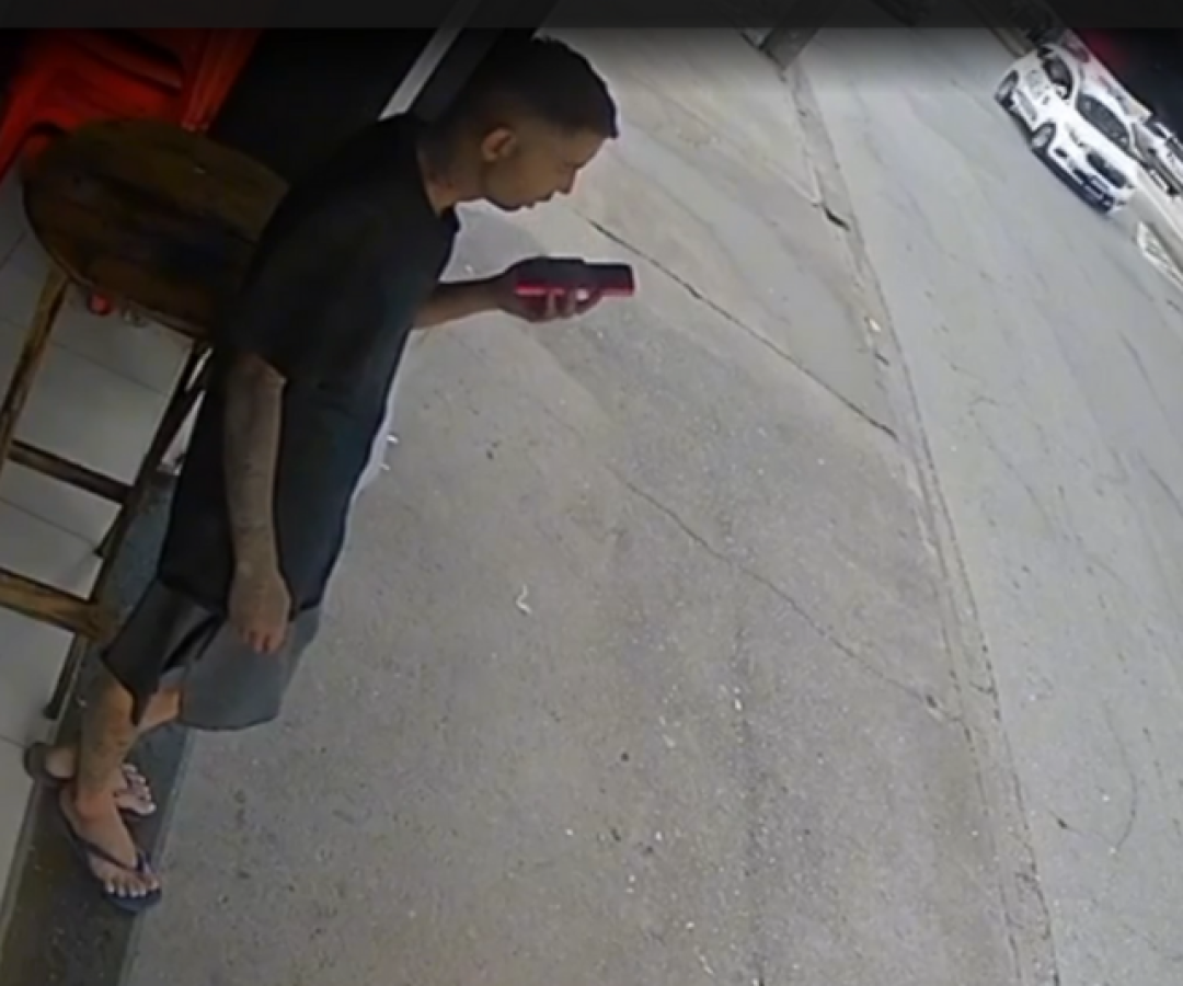 Câmeras flagram último momento de turista de Uberlândia desaparecido em Santos