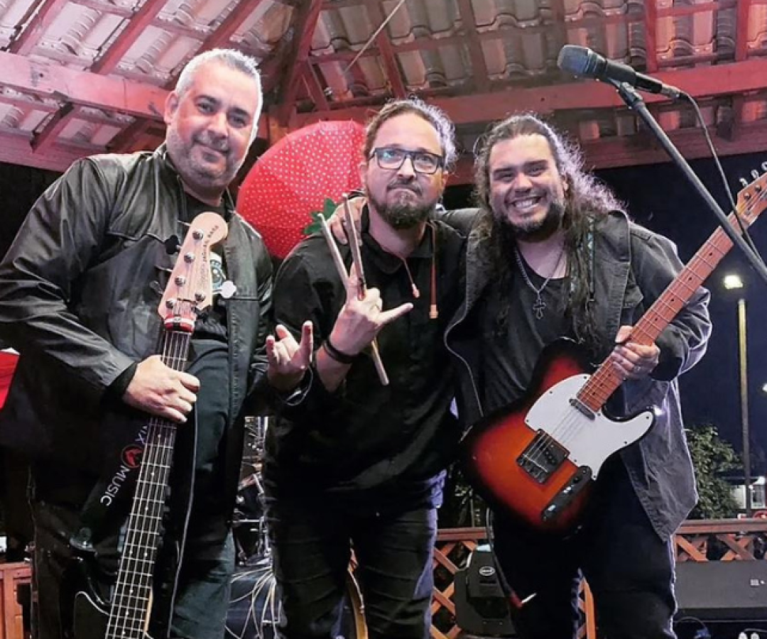 Ton Cremon Trio leva clássicos do rock ao Brisamar Shopping neste domingo (26)