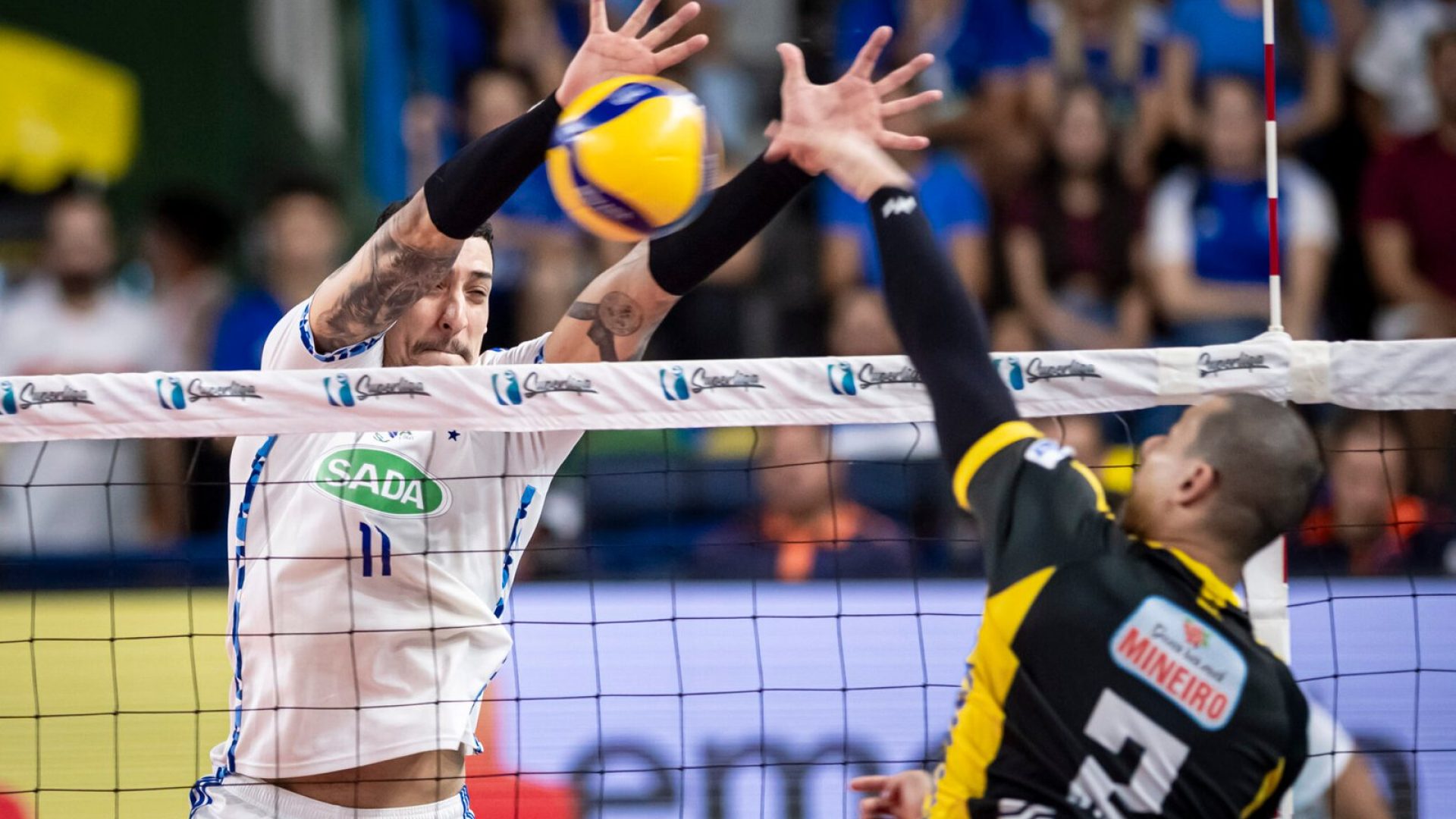 Com a vitória deste sábado, o elenco celeste completa em Uberlândia-MG três grandes conquistas nesta temporada (foto: Agência i7/Sada Cruzeiro)