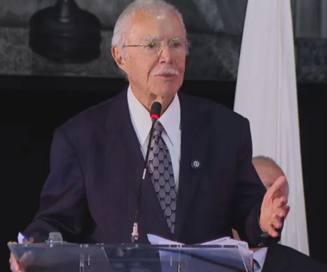 José Sarney