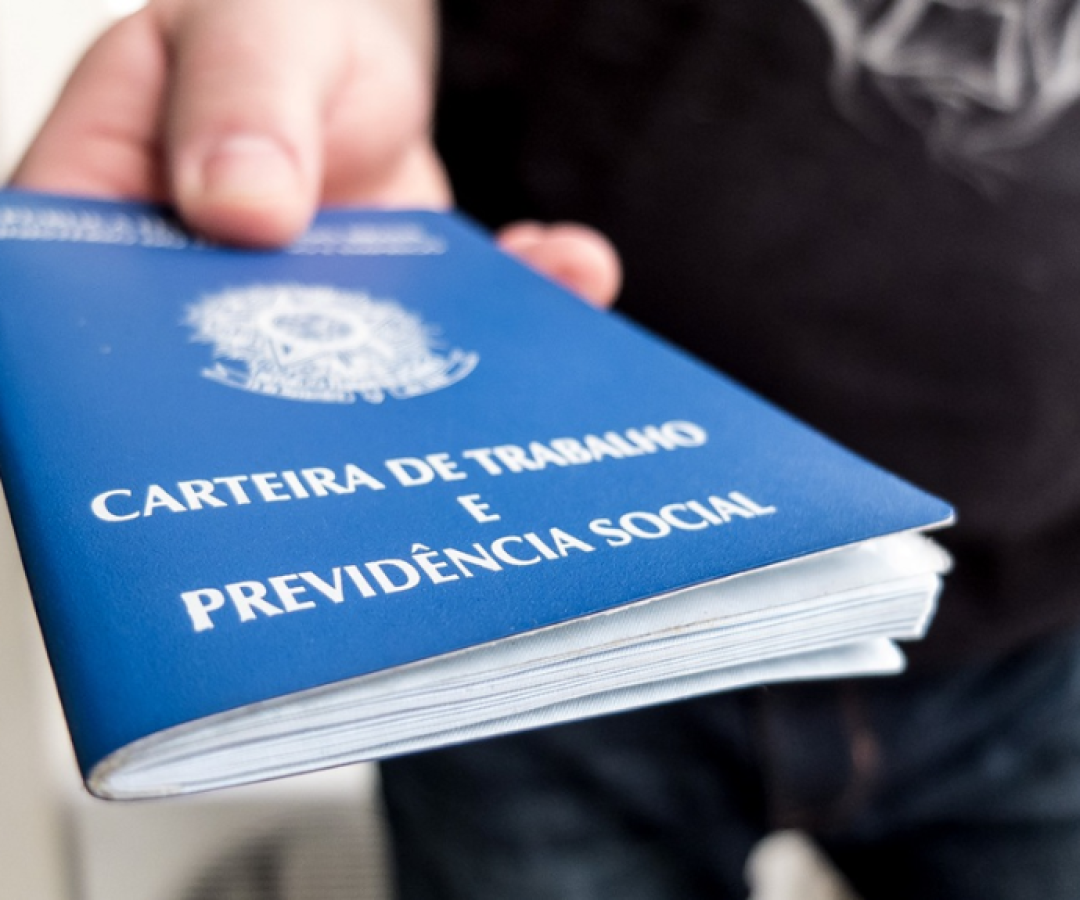 Queda na geração de empregos expõe fragilidade econômica da Baixada Santista