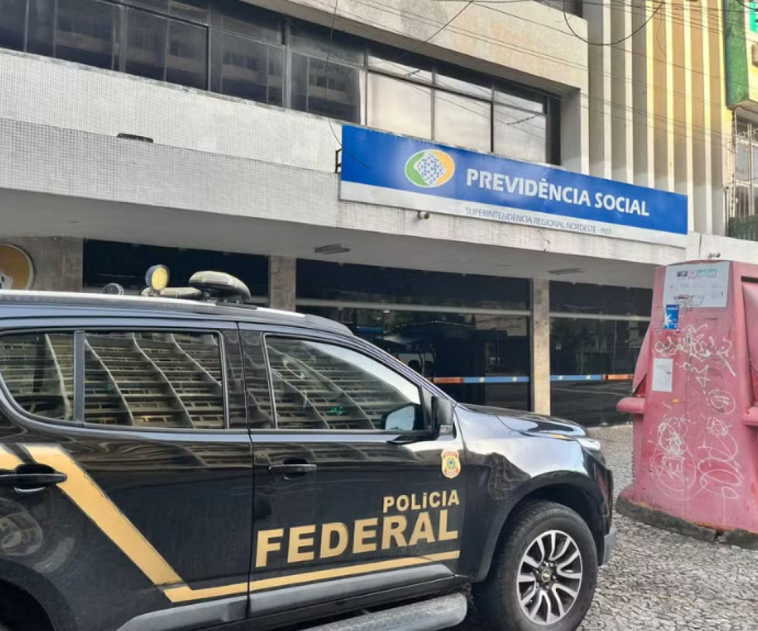 Fraude bilionária no INSS: PF aponta descontos indevidos em benefícios