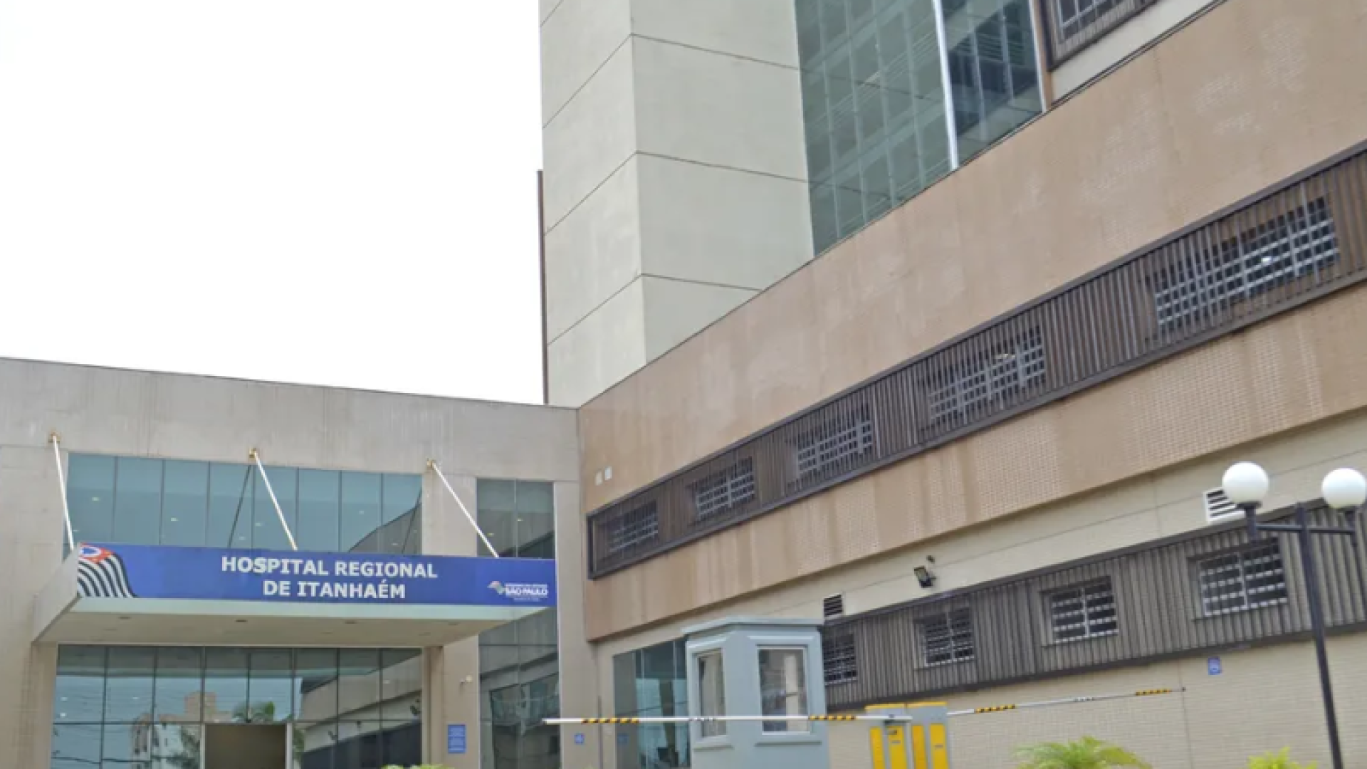 Hospital Regional de Itanhaém abre seleção com 25 cargos e salários de até R$ 5,5 mil