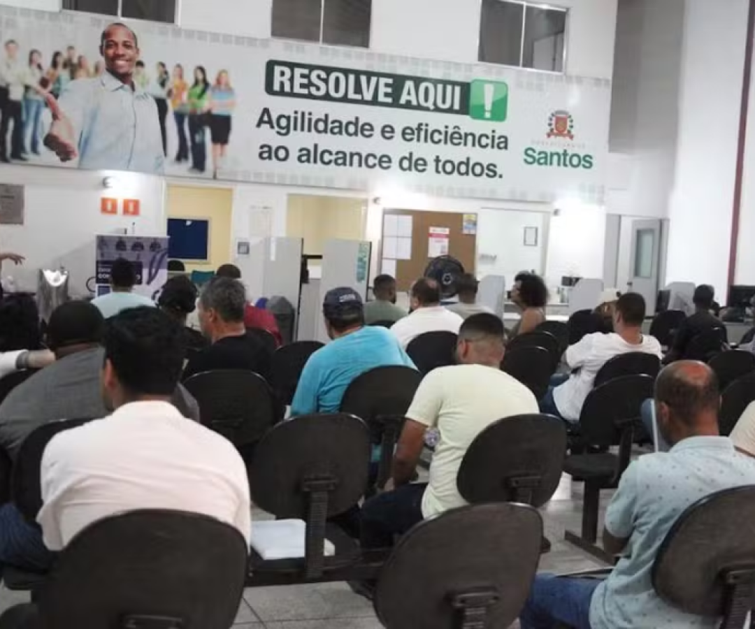 Prefeitura de Santos realiza novo mutirão com 100 vagas de emprego em diferentes áreas