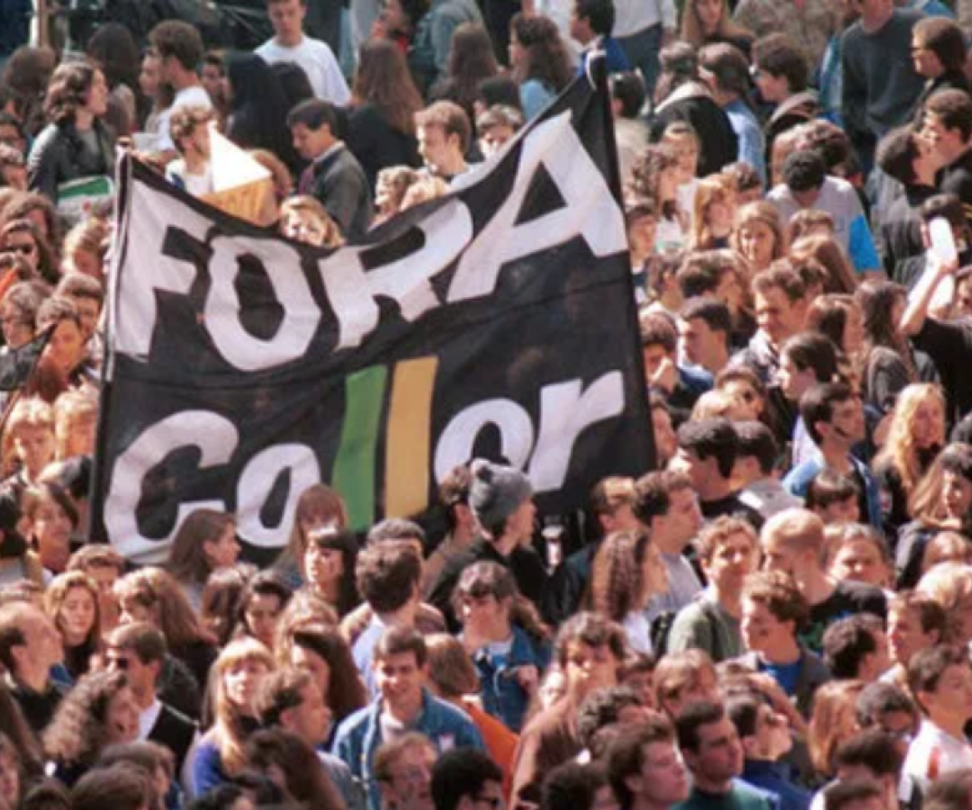 Parece notícia velha, mas não é. Collor depois de roubar, cumprirá pena em casa; OPINIÃO!