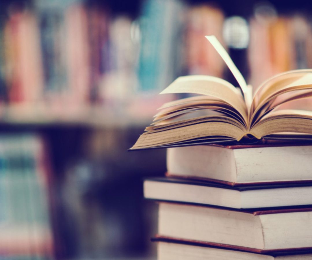 Livrarias de SP fazem evento noturno com saraus e autores
