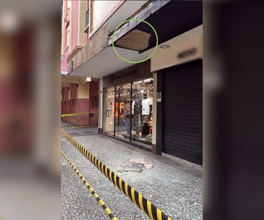 Lojas são interditadas após queda de marquise