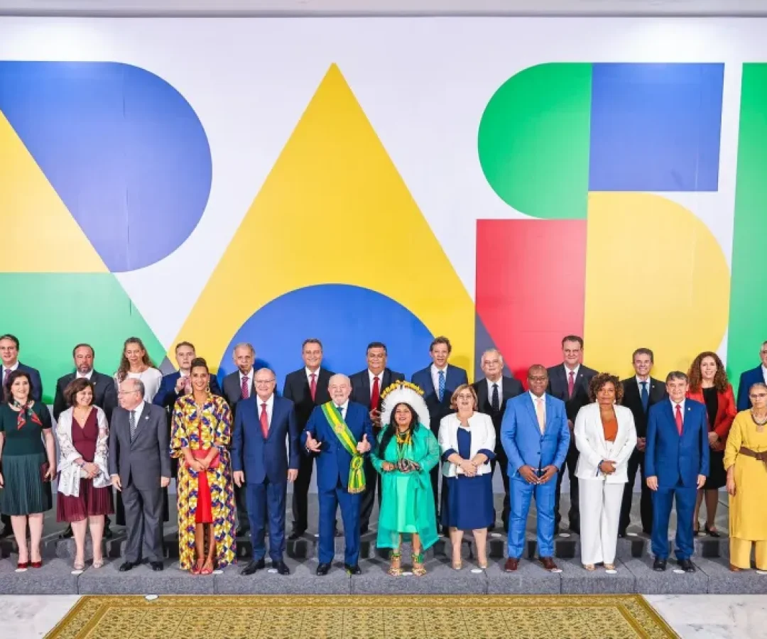 Ministros do Brasil com o Presidente Lula