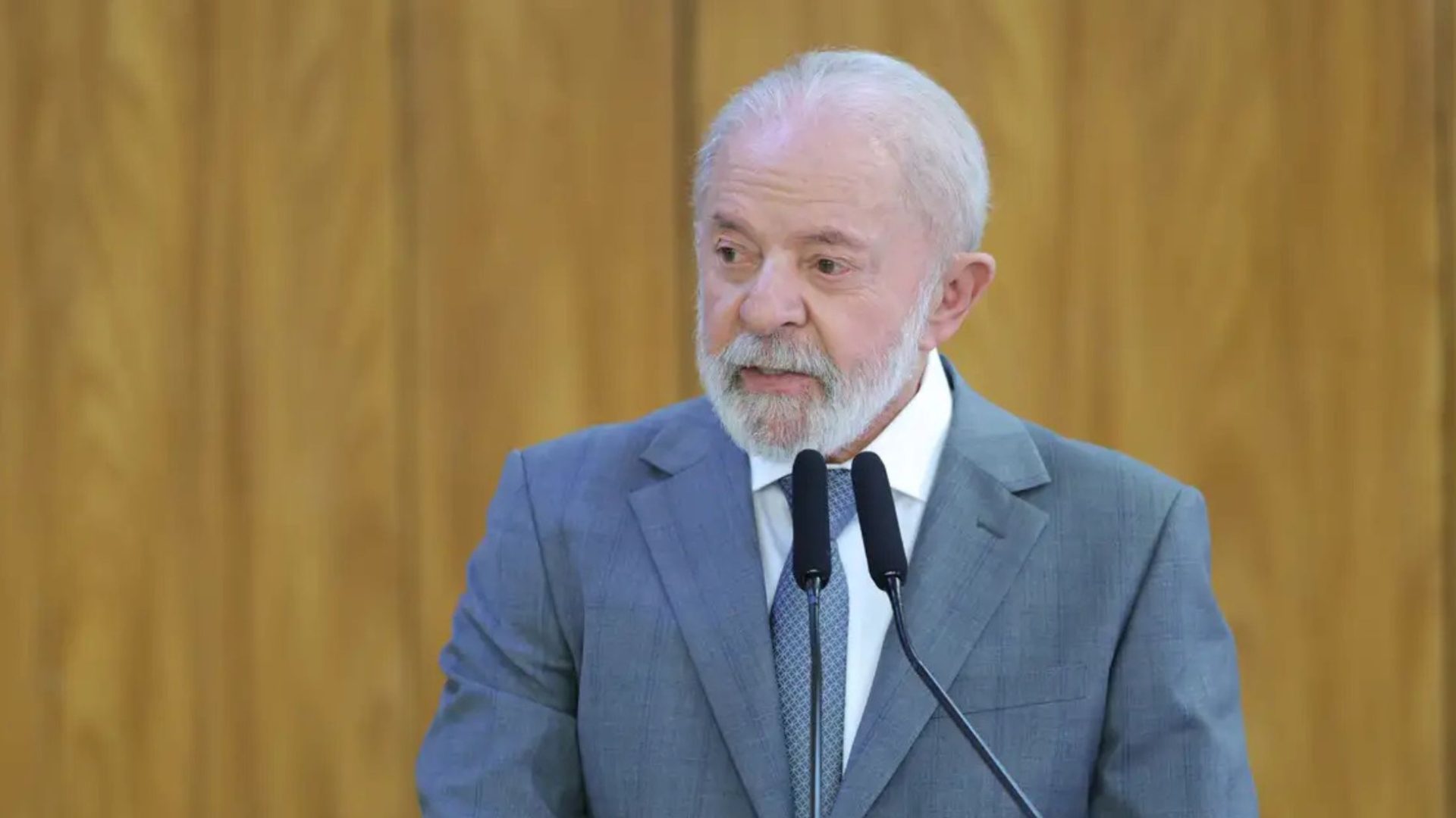 Lula ironiza Trump e diz que possível interferência dos EUA o beneficiaria